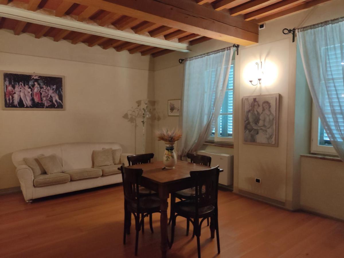 Villa La Grotta San Giustino Valdarno ภายนอก รูปภาพ