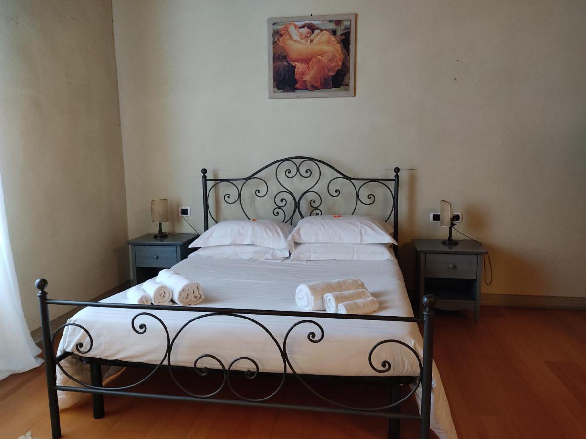 Villa La Grotta San Giustino Valdarno ภายนอก รูปภาพ
