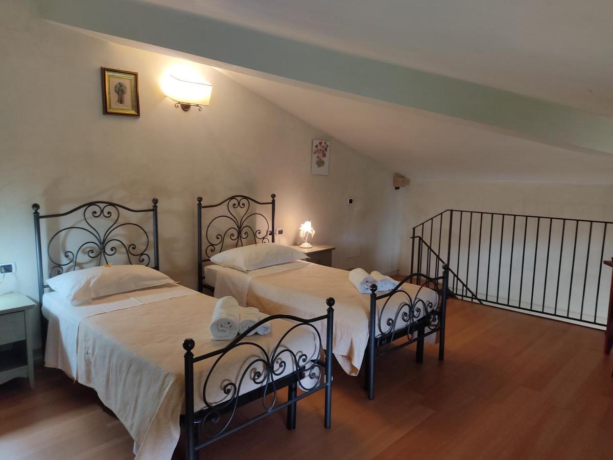 Villa La Grotta San Giustino Valdarno ภายนอก รูปภาพ