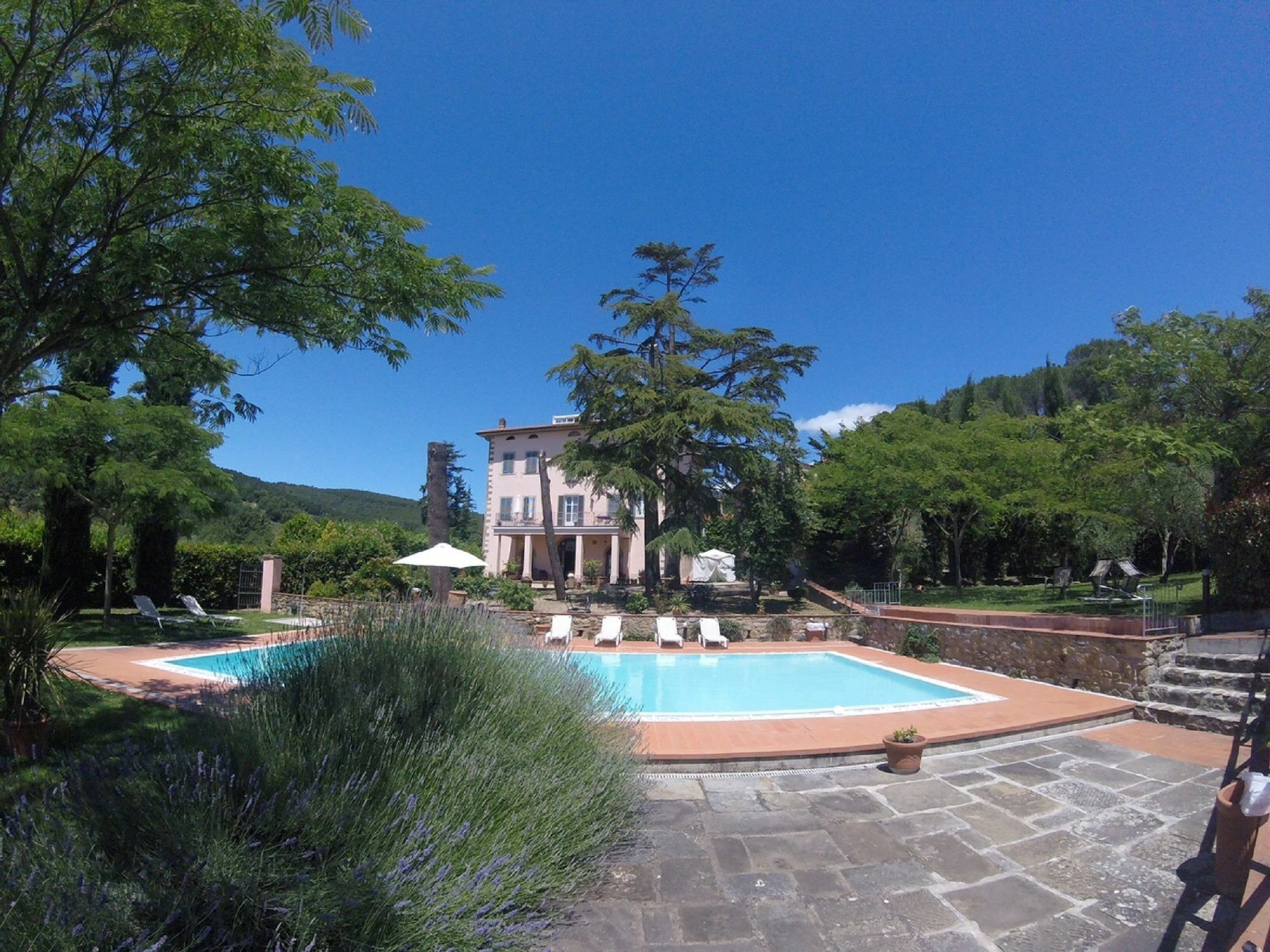 Villa La Grotta San Giustino Valdarno ภายนอก รูปภาพ