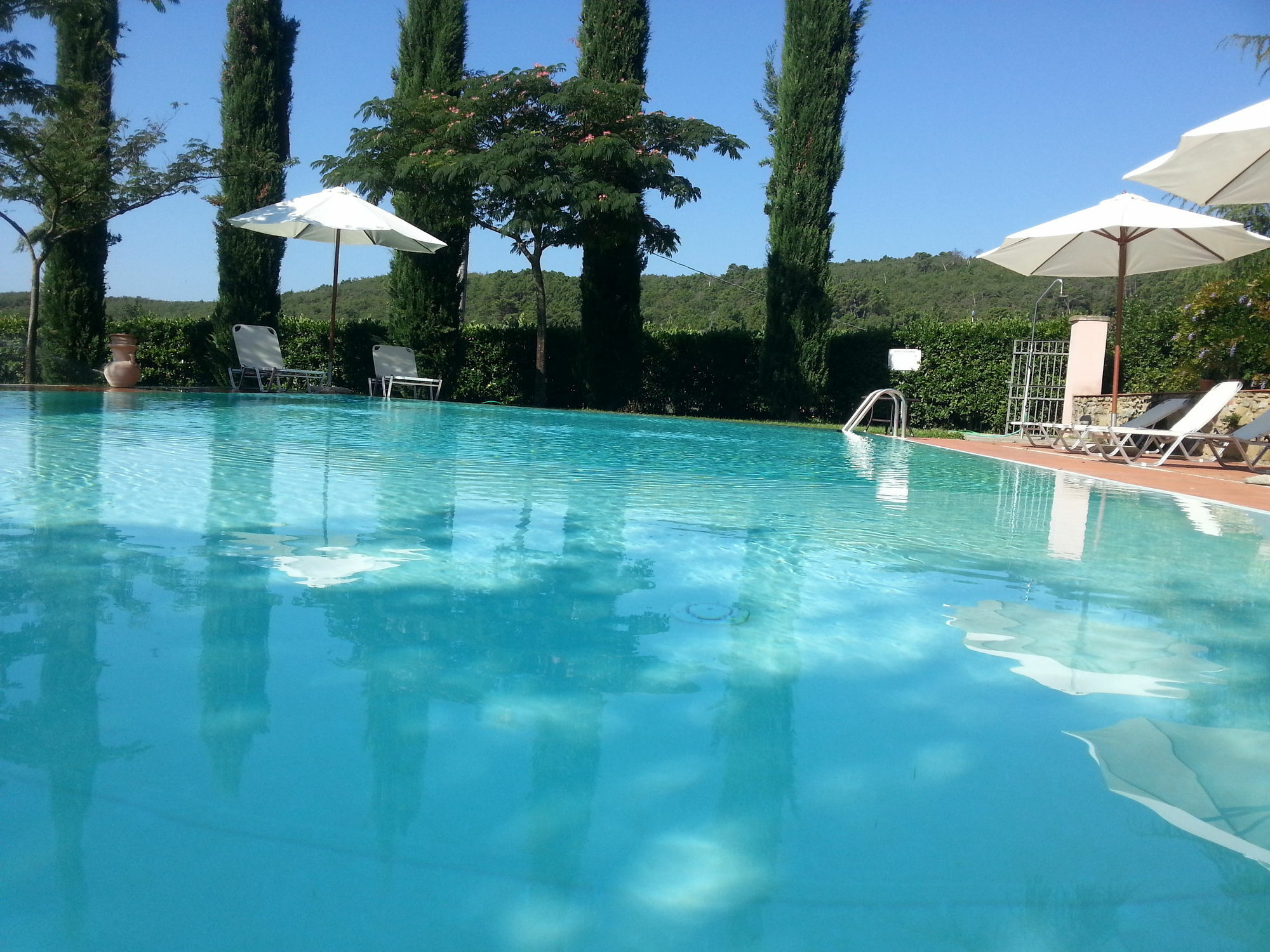 Villa La Grotta San Giustino Valdarno ภายนอก รูปภาพ